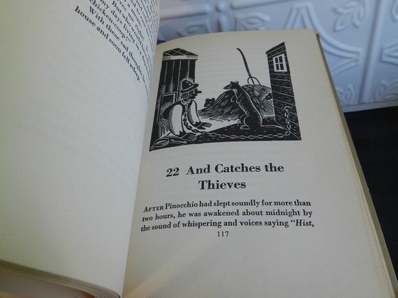 ブリタニカFABBRI'S TREASURY OF WORLD CLASSICS FABULOUS Books/world Treasury of Children's Classics/blue