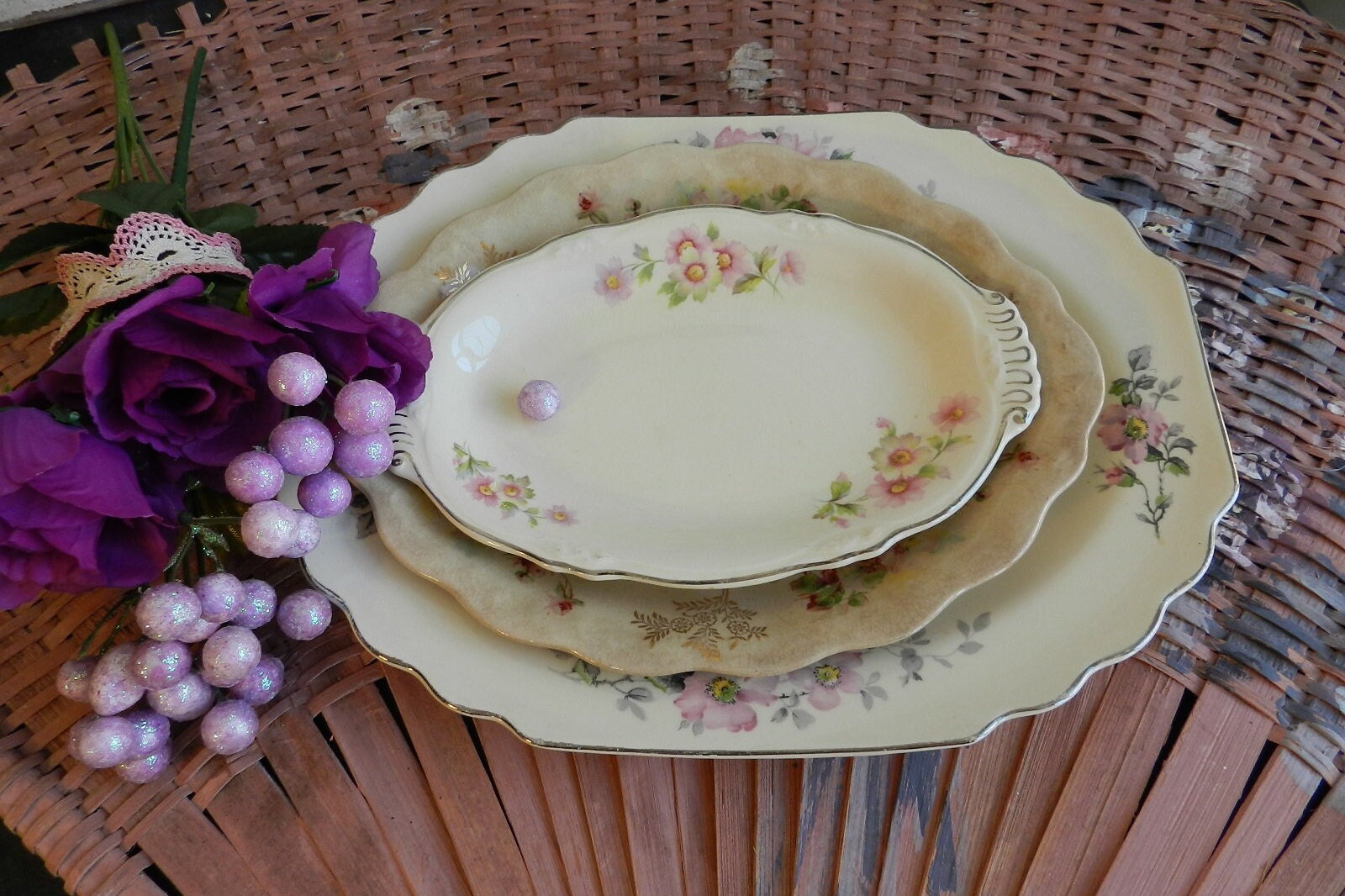 ビンテージ　キッチンウェア　ホーマーラフリン　TABLETOPS gallery Homer laughlin china n8 - Etsy 日本