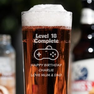 Personalised Pint Glass Engraved with Level Complete Number Gamer Design Birthday Gift
