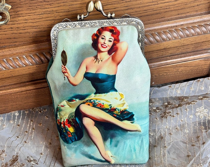 Kiss Lock Clutch Bag: Vintage Beauty Poster Canvas & Velvet Frame Purse
