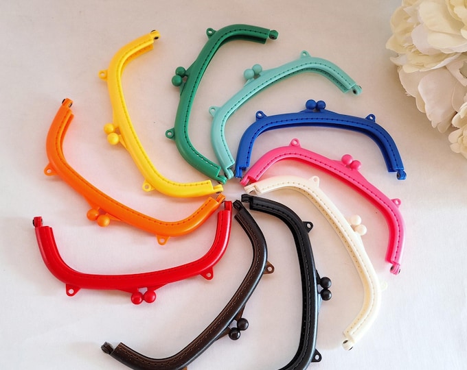 Colorful Plastic Purse Frame: Candy Bag Frame, 4 Sizes (Pattern Included)