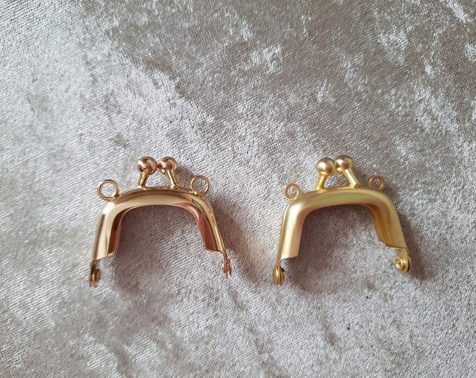 Mini 1.5"Bronze Kiss Lock Purse Frame (3.5x4 cm) - Free Pattern