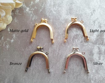Mini 1.5" Kiss Lock Purse Frame (4x4 cm) - Free Pattern