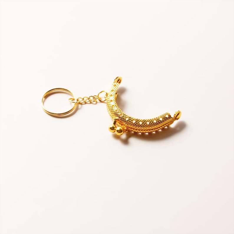 2" Metal Kiss Lock Purse Frame with Keyring - FREE Pattern (5.5cm Clutch Frame) Gold