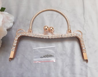 Golden Kiss Lock Purse Frame 8'' with Handle, Screws, and Pattern