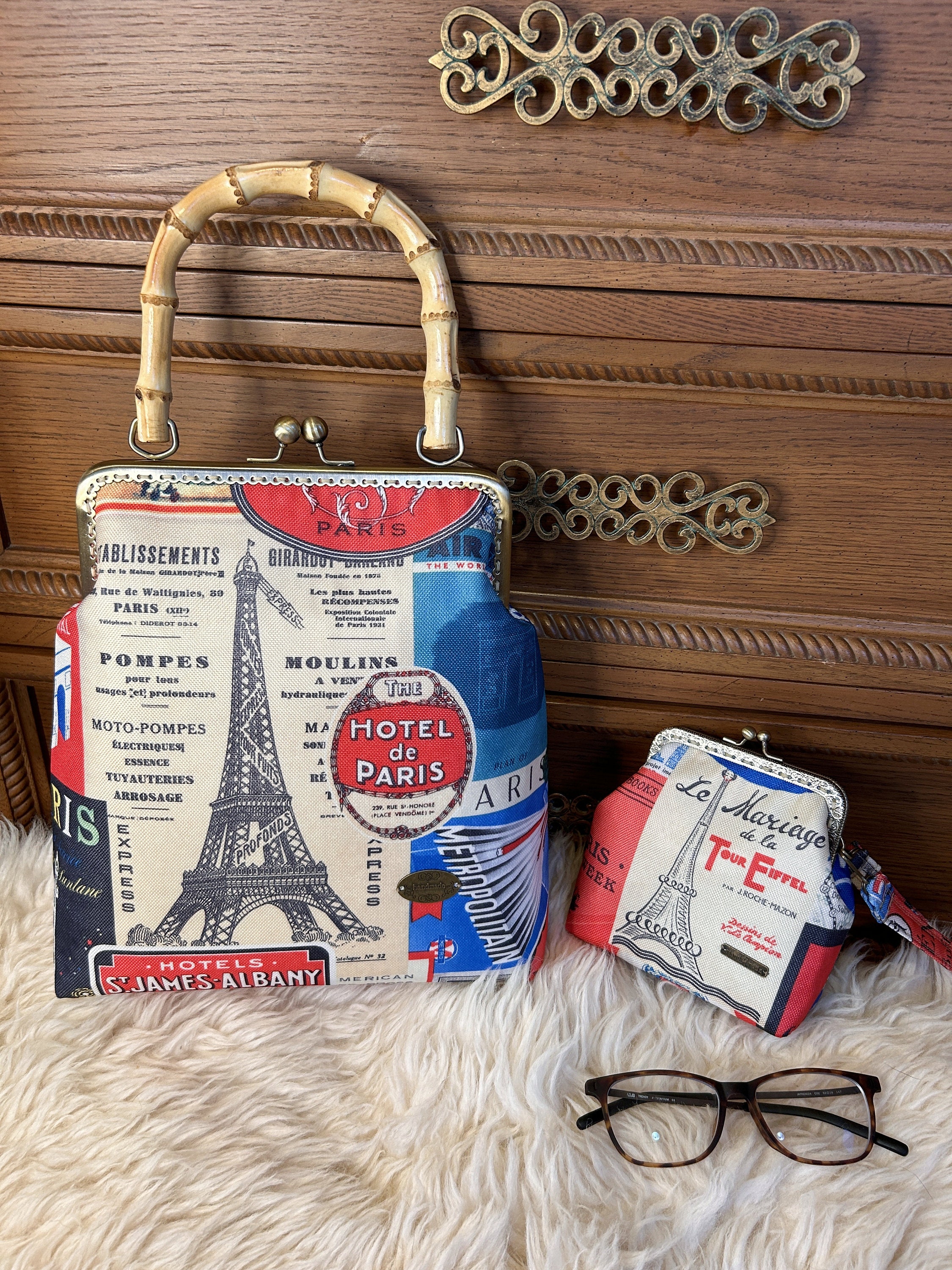 Kiss Lock Clutch Purse Vintage Fabric Frame Purse Marilyn Monroe Paris Eiffel Tower Bamboo Handle Bag Women's Fashion Handbag Party Evening