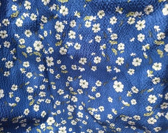 Blue & White Floral Cotton Fabric: Salt-Shrunk Quilting Sewing - 51" Width