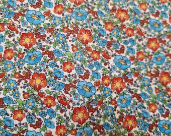 Red and Blue Floral Cotton Fabric: Vintage Style Quilting Sewing Material