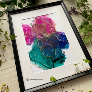 Vibrante pittura a inchiostro alcolico, opera d'arte originale con inchiostro alcolico, pittura con elementi dorati, carta Yupo dipinta a mano, regalo insolito per la casa