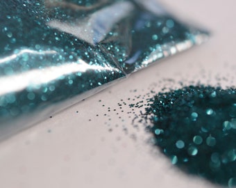 Deep Ocean Glitter / 0.2mm Fine Glitter / Dark Teal Glitter / Blue Green Glitter / Resin Art Supplies / Nail Art Supplies / Dark Glitter
