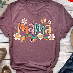 Floral Mama Coquette T-Shirt, Flower Mother&#39;s Day Shirt,Aesthetic Mom Clothing, Gifts For Mom, Cozy Daisy Flower Mom T-Shirt,Floral Mama Tee