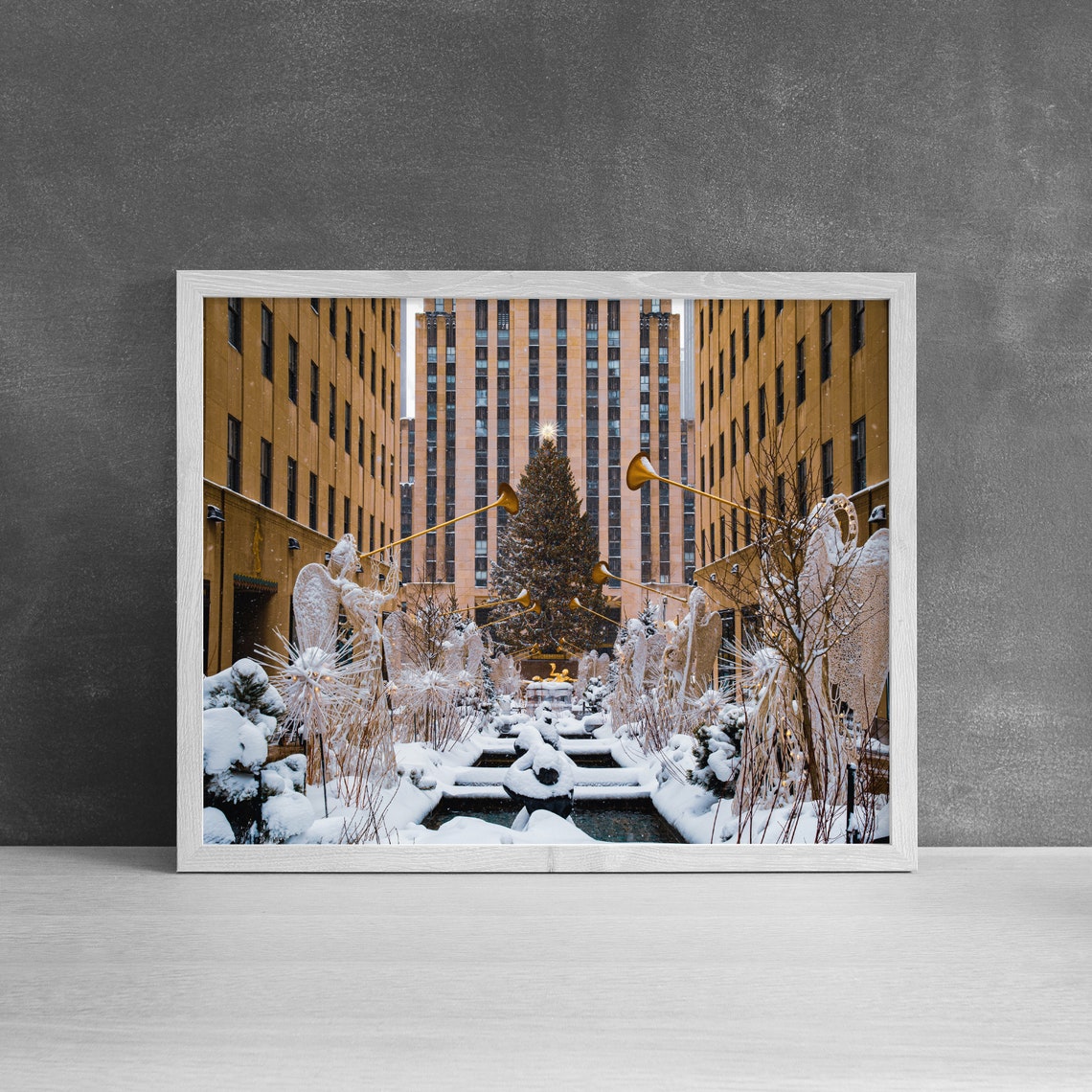 Rockefeller Christmas Tree Print, Seasonal Home Decor, New York Snow ...