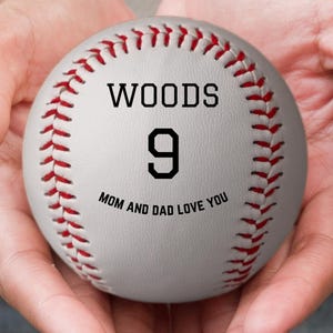 Custom Baseball with Name, Number & Message – Personalized Sports Gift/Baseball player/Birthday gift/Groomsmen gift/Personalized baseball