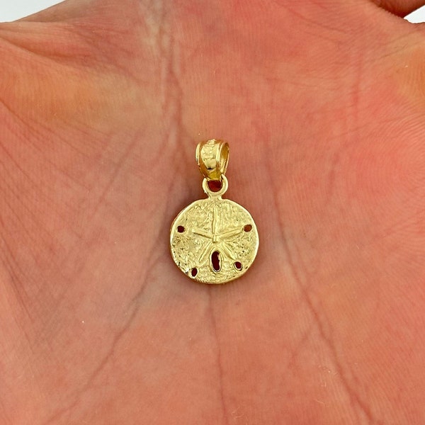 14k Yellow Gold Sand Dollar Pendant Nautical Charm