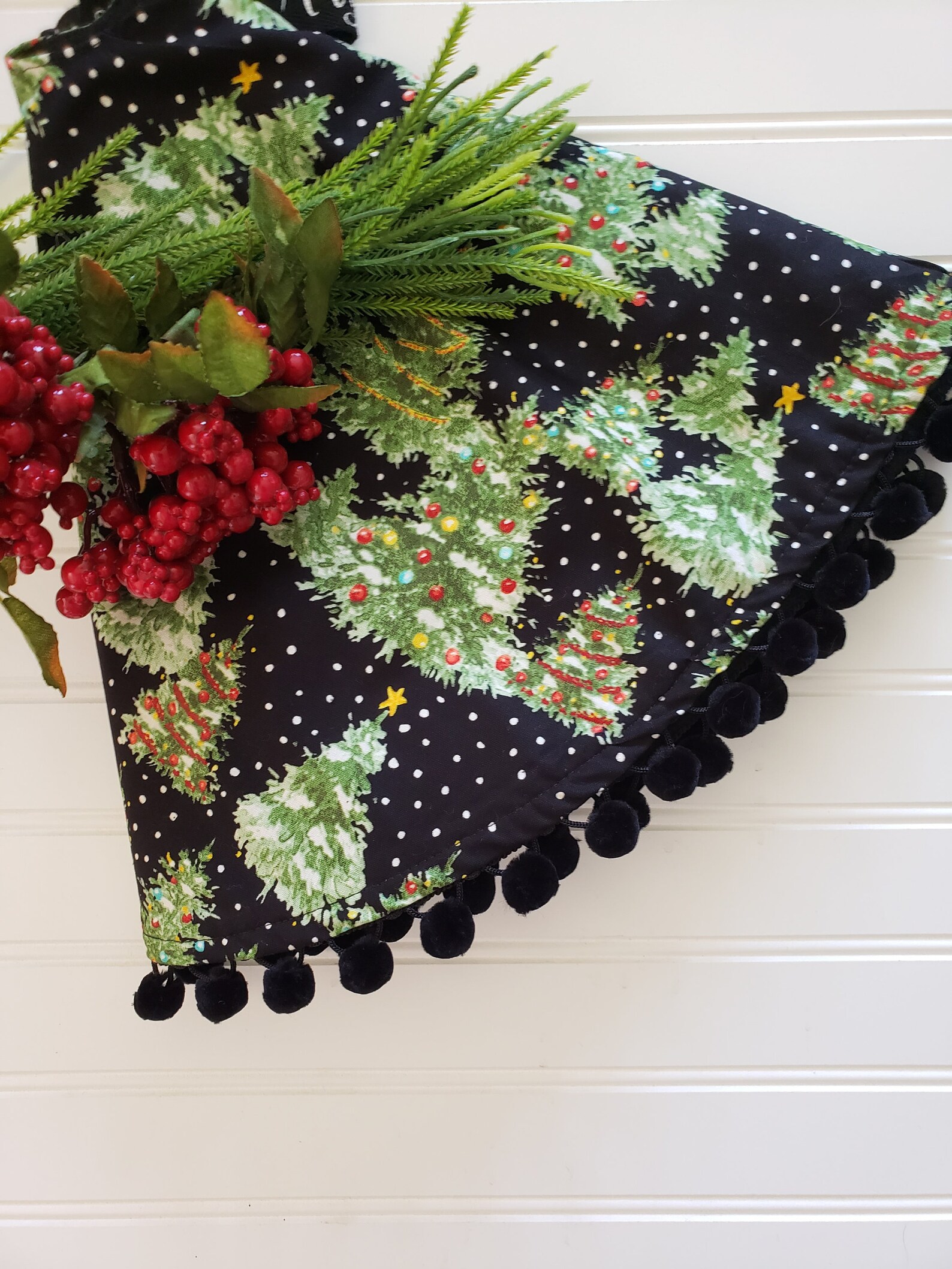 Tree Skirt For Pencil Tree 