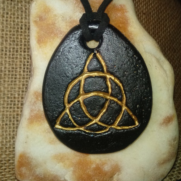 The Triquetra, Trinity Knot, Irish Love Knot, handmade tallisman for harmony between 3 elements + gift bag