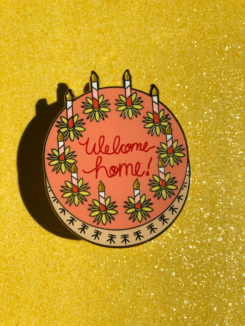 Coraline Home Pastel Duro Pin Etsy