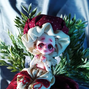Ball Jointed Doll with Beautiful custom clothes and accessories, Poseable bjd art dolls from Resin, 7 inch - 18 cm [Mushroom]