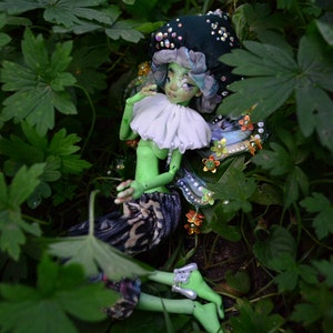 Ball Jointed Doll with Beautiful custom clothes and accessories, Poseable bjd art dolls from Resin, 11 inch - 27 cm [Green Fairy]
