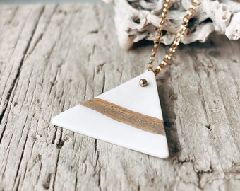 Minimal white ceramic triangle pendant necklace - Dainty nature jewellery 14K gold fill - Eco conscious jewellery - One of a kind gift