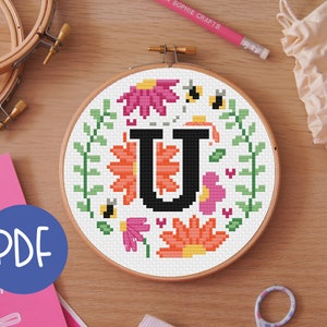 Buchstabe U - Floral A-Z Digitales Kreuzstichmuster - Alphabet
