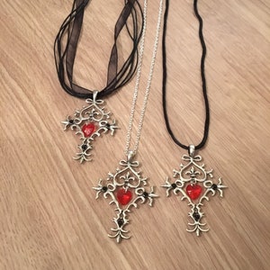 Gothic cross pendant