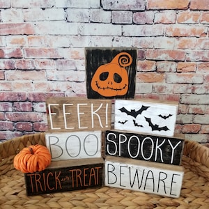 Mini Schild Halloween, Bauernhaus Dekor, Halloween Dekor, Tiered Tablett Halloween Schild, Halloween Schilder, Herbst Dekor, Halloween Dekor, Mini Schilder