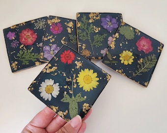 Pressed Flower Coaster Set | Black Resin Coasters | Floral Drink Saucers, Surface Protectors, Beverage Mats made with real dried flowers