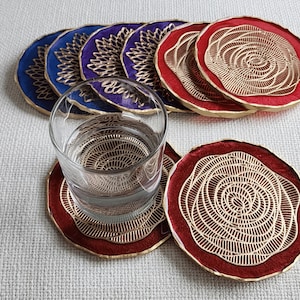 Gold Flower Coasters | Flower Resin Coasters | Gold Resin Flower Coaster Set of 2 | Flower Art Coasters | Floral Resin Coasters