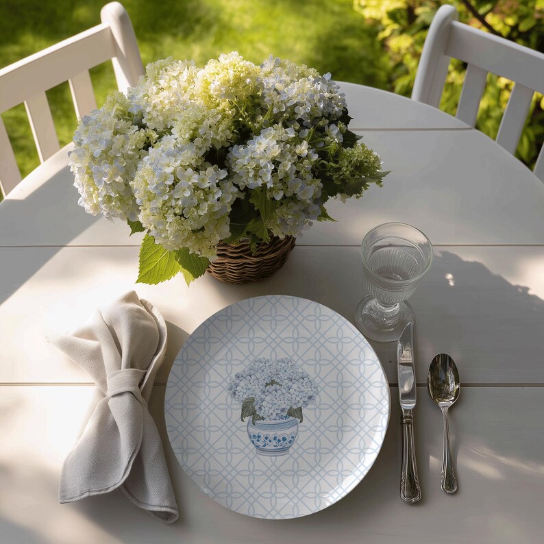 watercolor hydrangeas in chioserei pot plastic plate, outdoors picnic