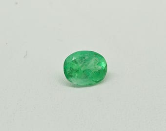 Esmeralda colombiana certificada / Piedra suelta de talla ovalada de 1,65 quilates / Verde intenso, piedra de nacimiento de mayo