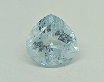 Aguamarina natural de 7,05 quilates con talla trillón / Gema de aguamarina triangular / Aguamarina azul claro / Piedra de nacimiento de marzo