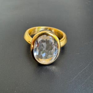 Clear Quartz Ring, Oval Cut High Quality Authentic Clear Quartz 4 to 12 Carat Transparent Gemstone Ring in Alloy (Panchdhatu)