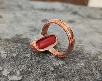 Red Coral Copper Ring: Cylindrical Gemstone, Unisex Astrology Jewelry