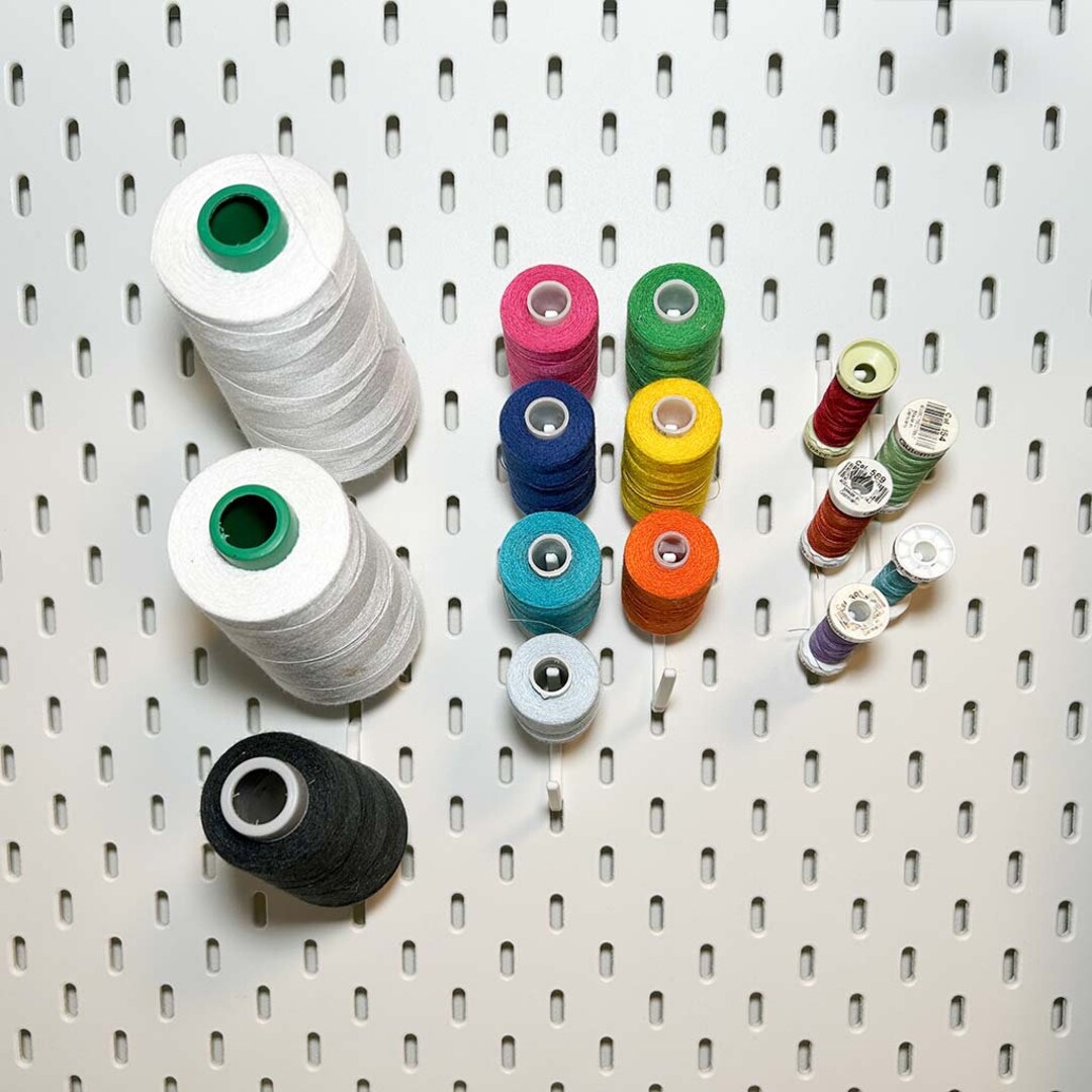 Thread Spool Holder (helps Organize Your Spools on IKEA SKÅDIS Pegboard ...