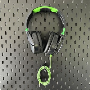 Headphone Holder for IKEA Skådis pegboard