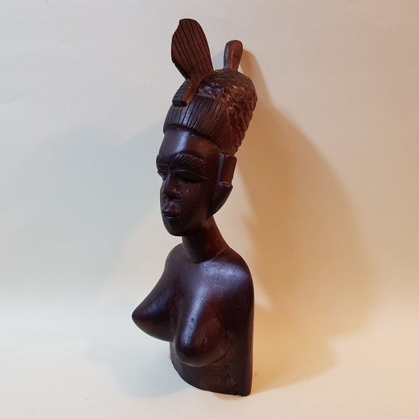 Sculptuur buste gesneden handbeeld met zijn hoofdtooi Art First African in hardhout Ivoorkust 28x11x8Cm 700Gr