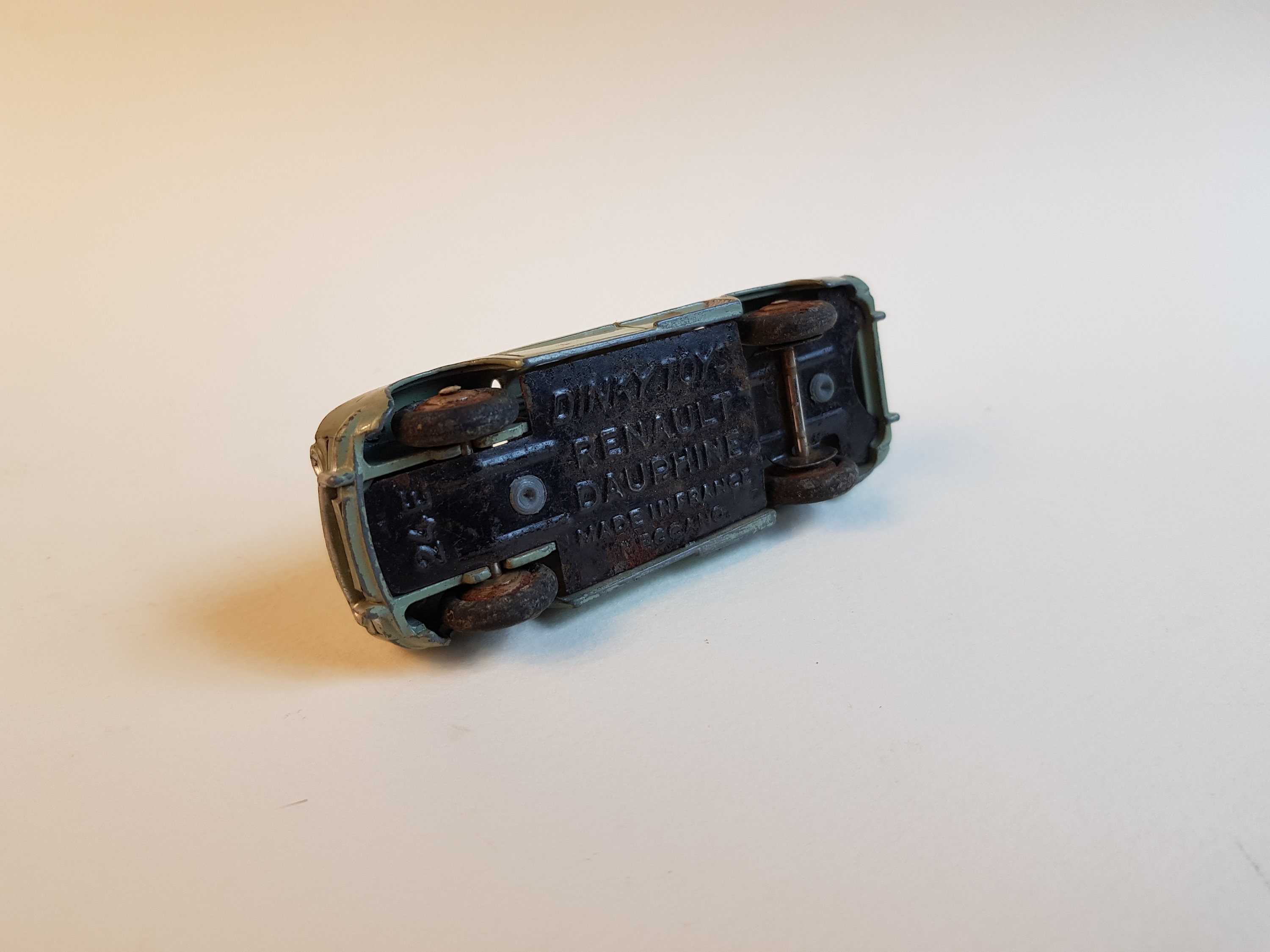 Dinky toys - Renault Dauphine 24 E made in France
