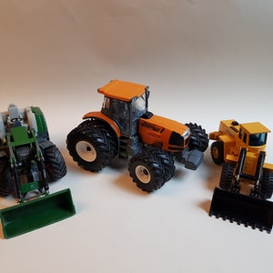 882110_4