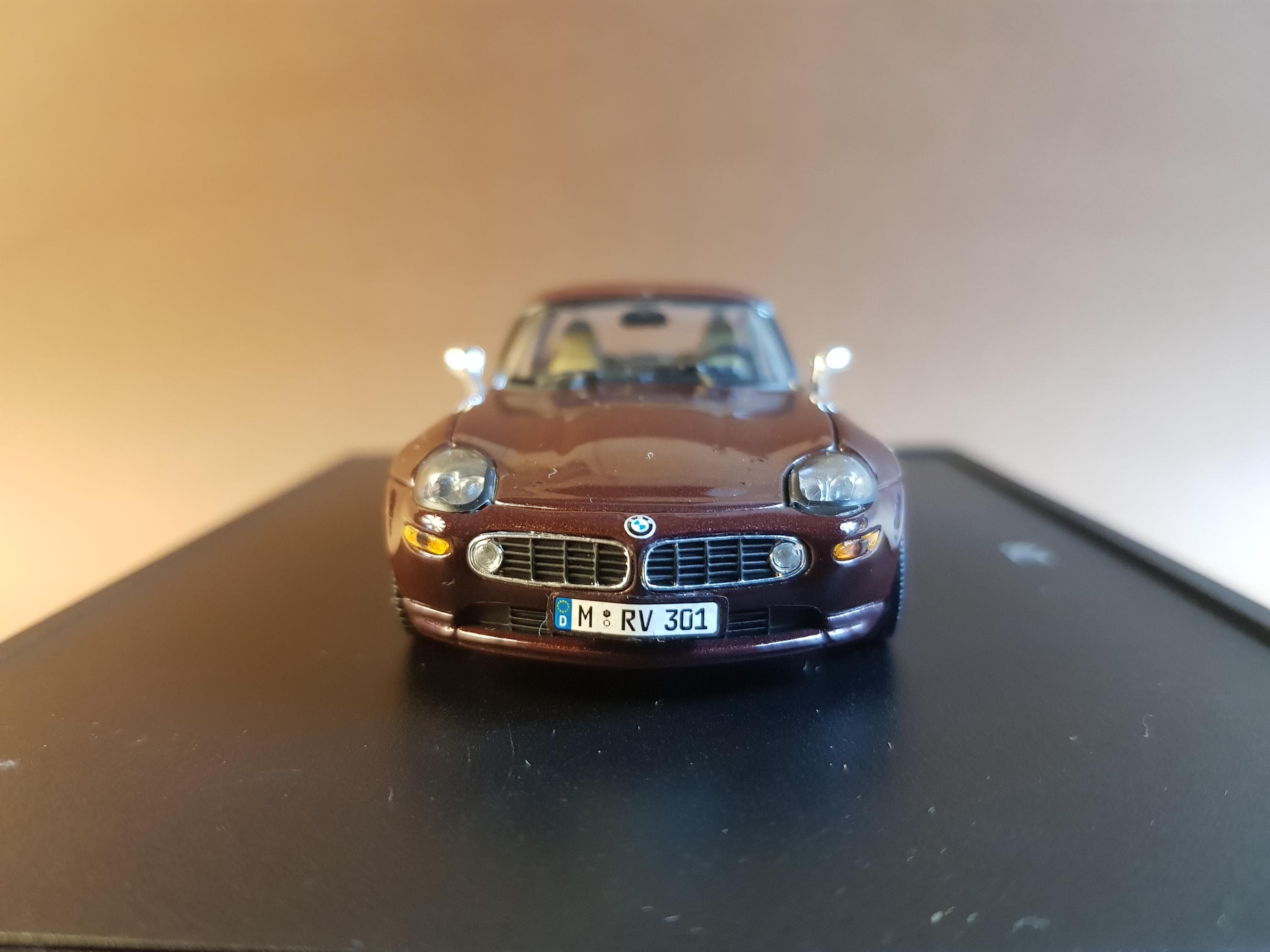 Minichamps BMW Z8 Hard Top 1:43 - Vert Métal - Coffret Concession - Occasion