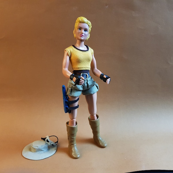 1996,Hasbro,figurine,1/6,articulée,Action man,Natalie,Poole,Real Karaté Action,équipement,articulations ok,30Cm,17"