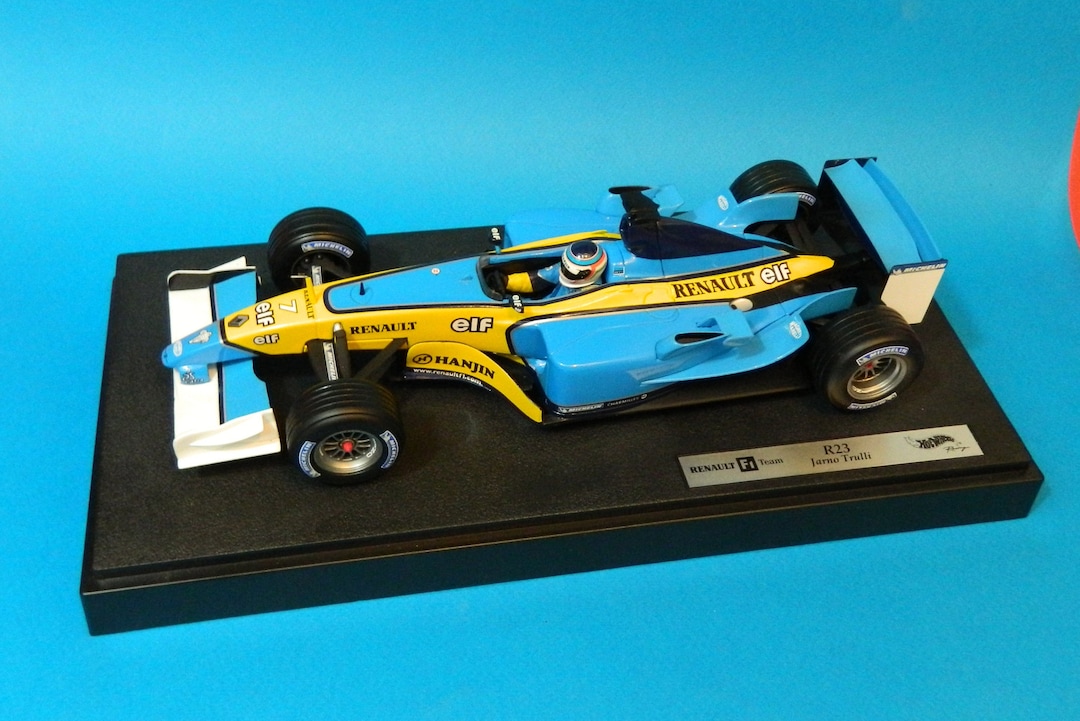 Hot Wheels 1/18 Renault F1 R23 - Jarno Trulli Racing Car - Etsy