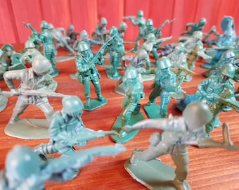コレクター向けフィギュア / ミニチュア兵士 10 体セット
