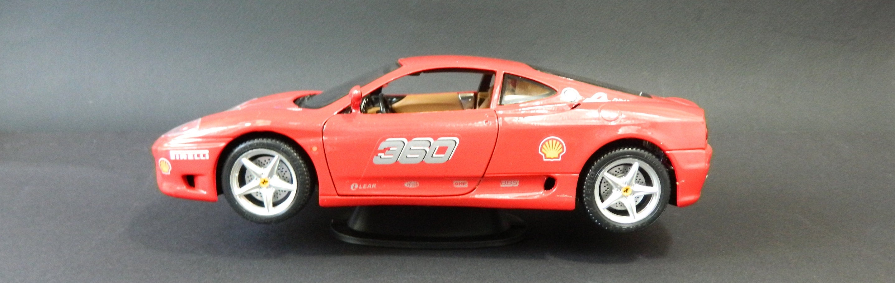 1:18 Ferrari 360 Modena Challenge Burago Diecast Car - Made in
