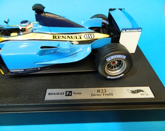 ホットウィール 1/18 ルノー F1 R23 - ヤルノ・トゥルーリ レーシング
