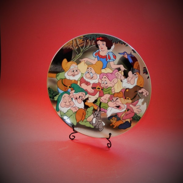 Assiette Collection Blanche Neige et les sept Nains. Cartoon classics Disney. Snow White and the seven dwarfs 1937 By kenleys