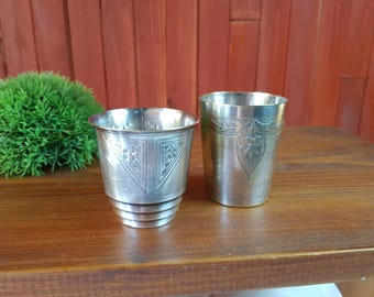 Lot,2,gobelets,métal argent,poinçons,Art déco,baptéme,communion,naissance,