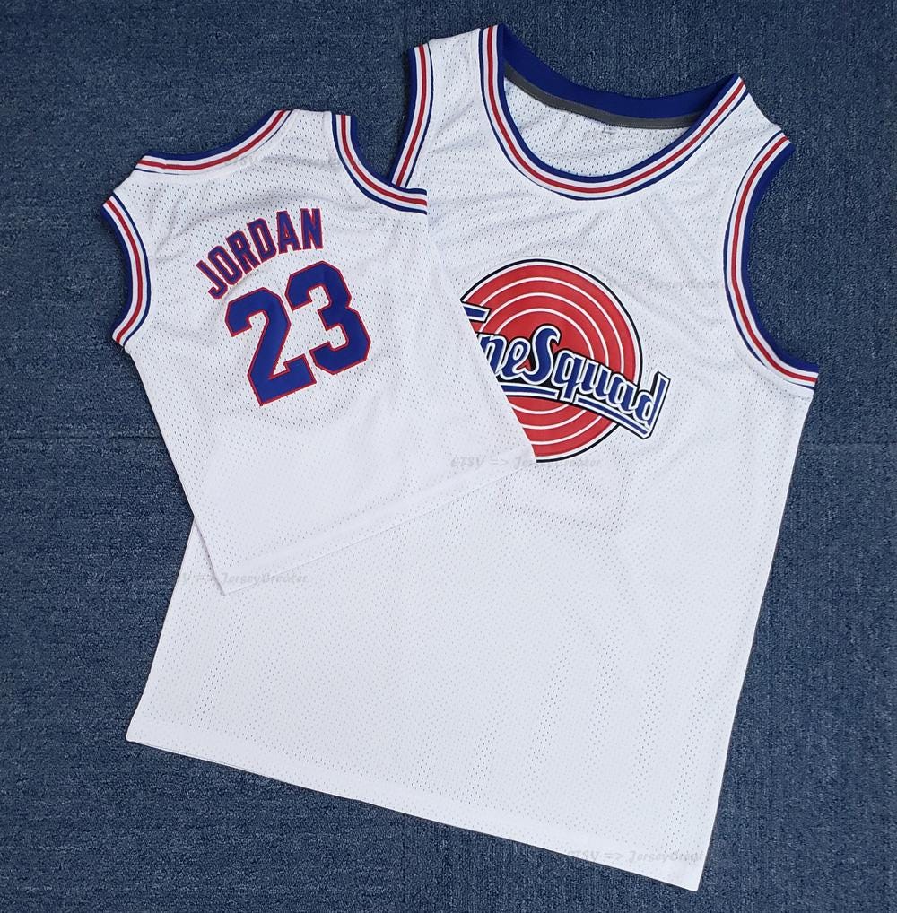 Space jam  ルーニートゥーン×マイケル・ジョーダン ロングタオル 90'S Champion SPACE JAM TUNESQUAD BASKETBALL 2PCS SET UP