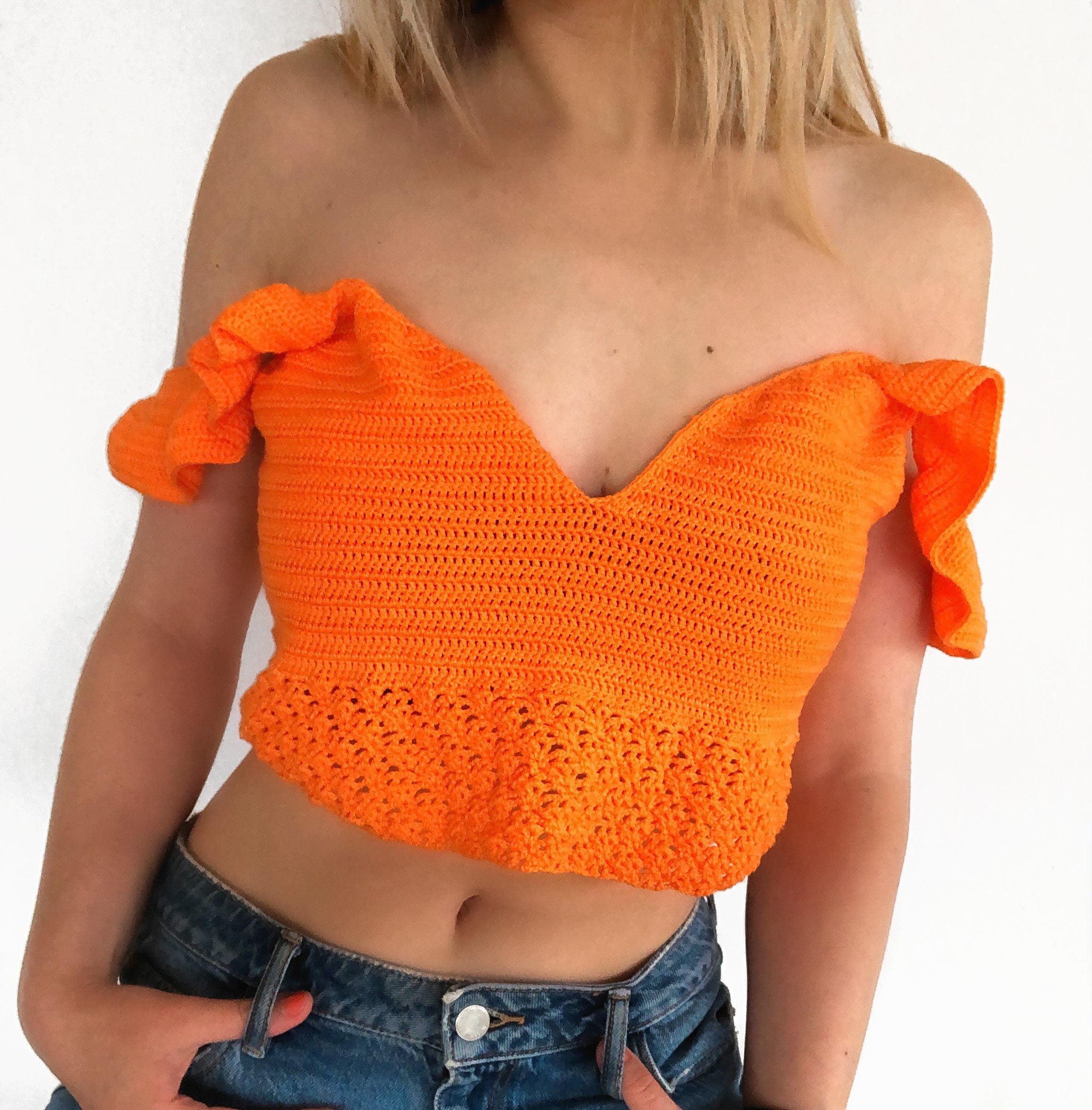 CROP RUFFLE TOP OLÉ OLÉ