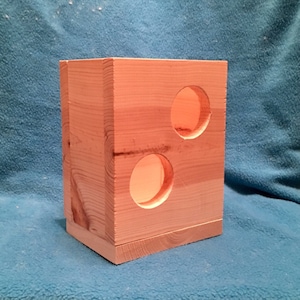 Pine Hay Holder for Chinchillas, Rabbits, Guinea Pigs, Small Animals